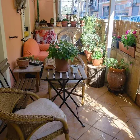 Menecrates Rustic - San Matteo Daire *